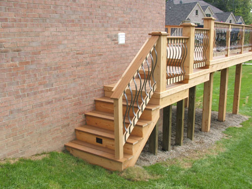 Michigan Deck Railing Install Pictures | Down Home Construction